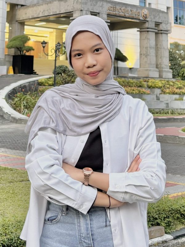 IMG_4180 2 - Najla Eltira